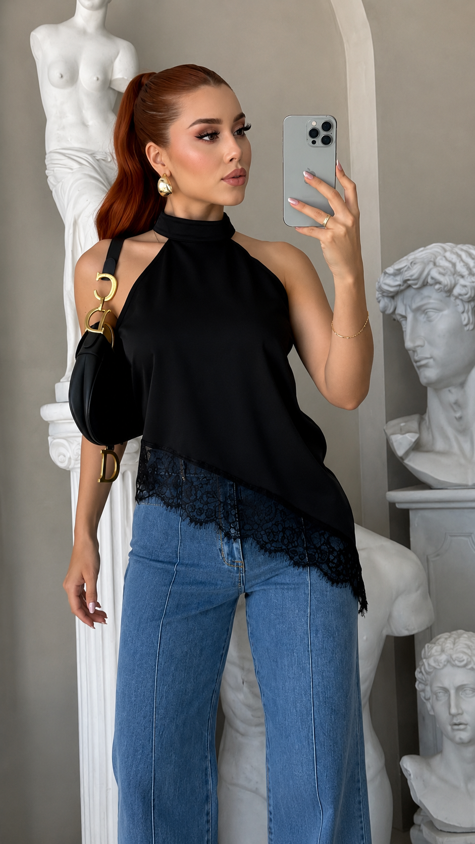 Blusa Noir Lace Chic